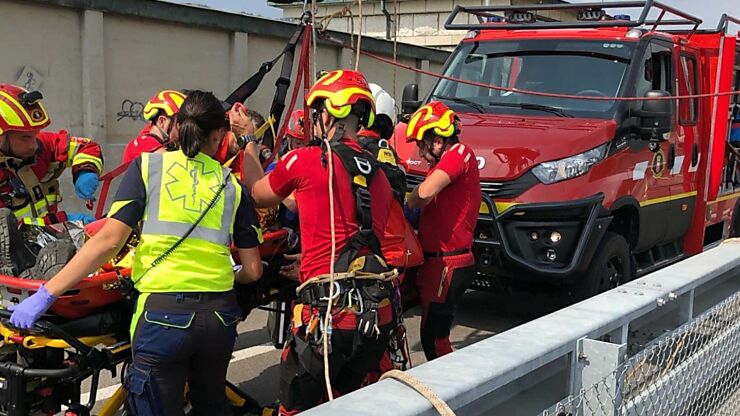 Sauvetage en hauteur des Sapeurs-pompiers professionnels de Bienne - sauvetage de personnes